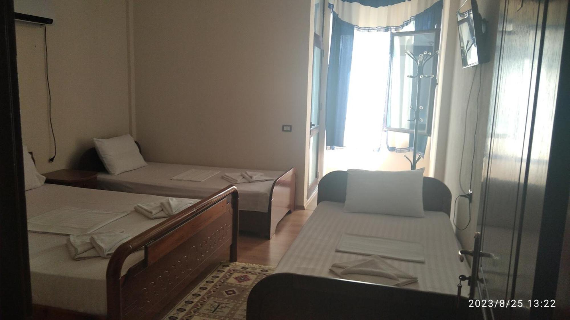 Hotel Saint Marena Pogradec Eksteriør billede