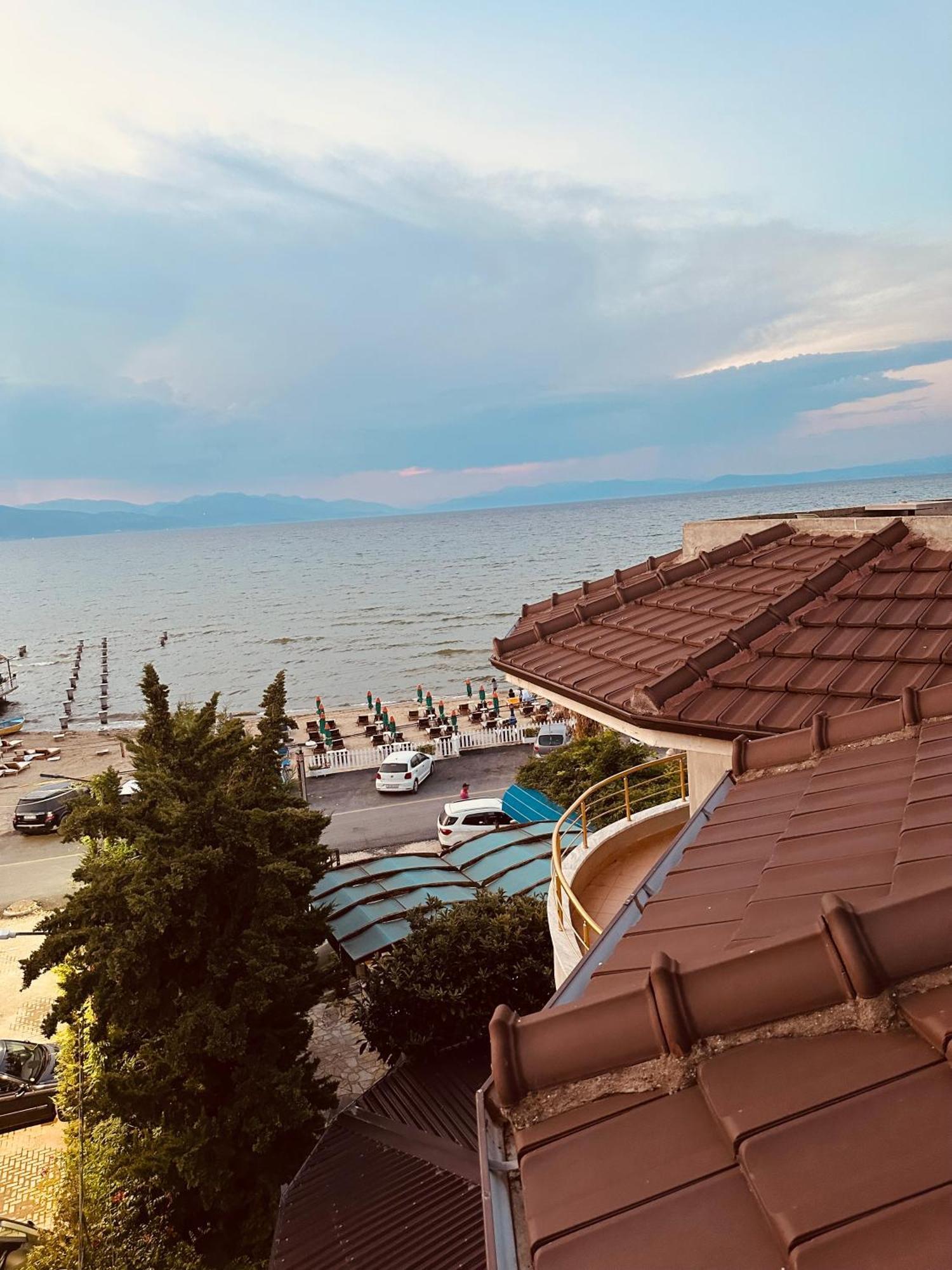Hotel Saint Marena Pogradec Eksteriør billede