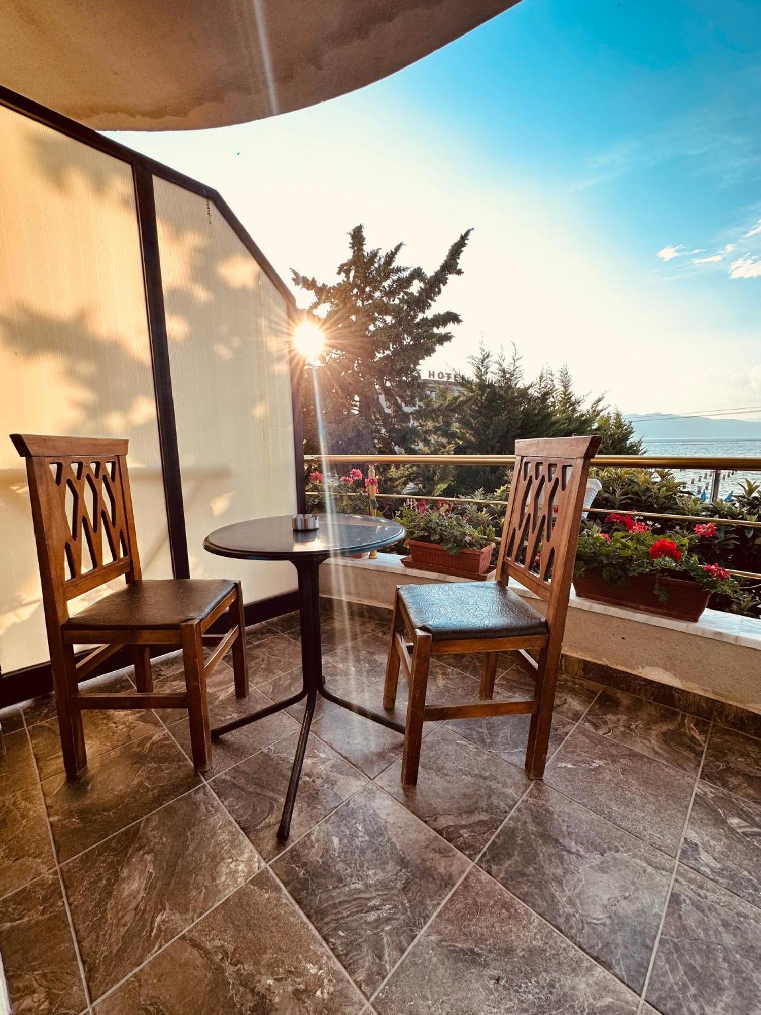 Hotel Saint Marena Pogradec Eksteriør billede