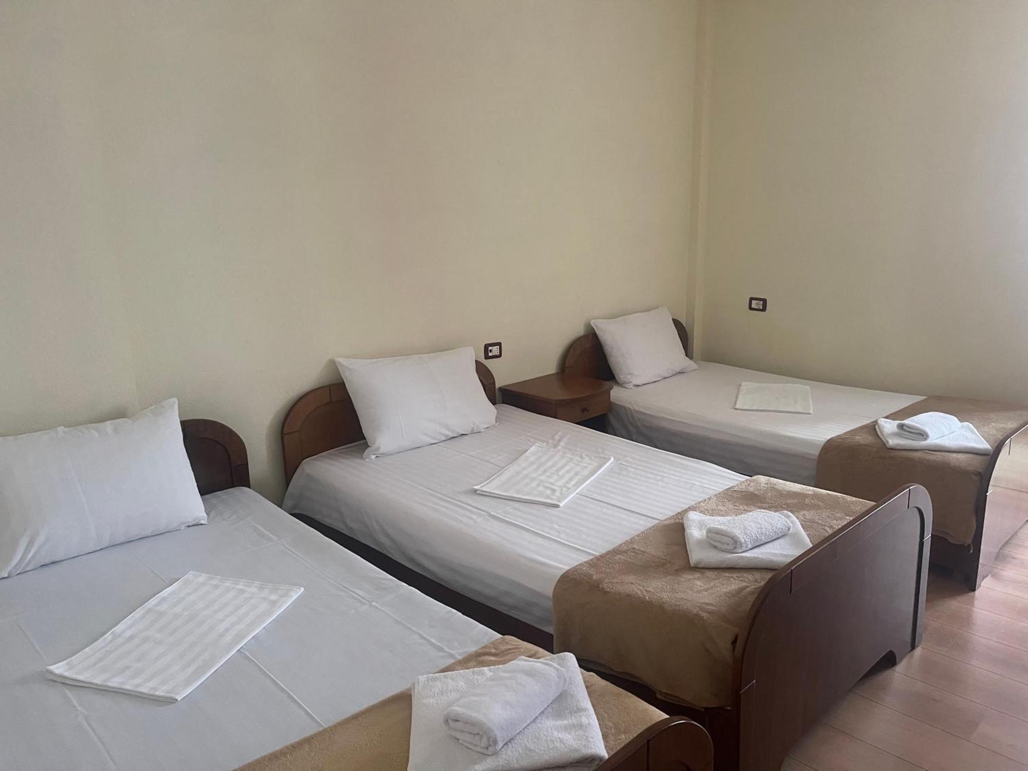 Hotel Saint Marena Pogradec Eksteriør billede